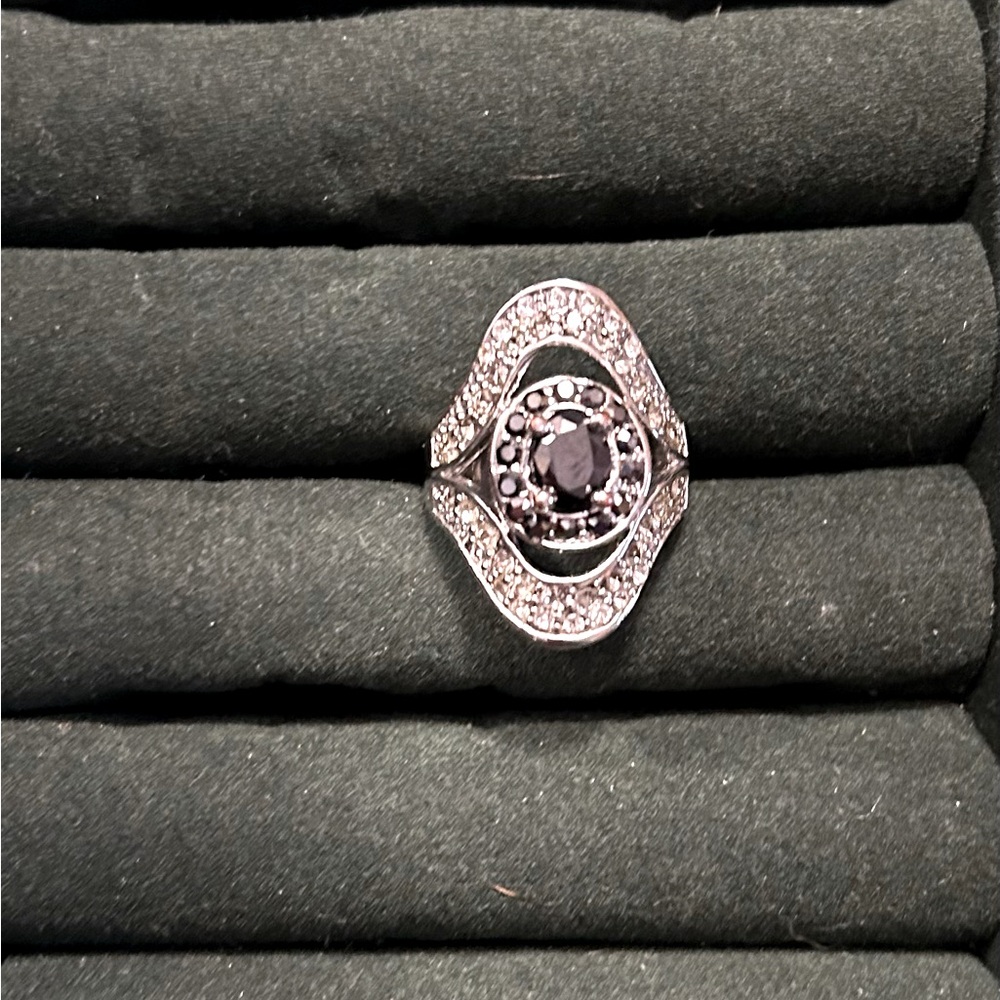 Guess Silver Tone and Black Stone Ring Size 7